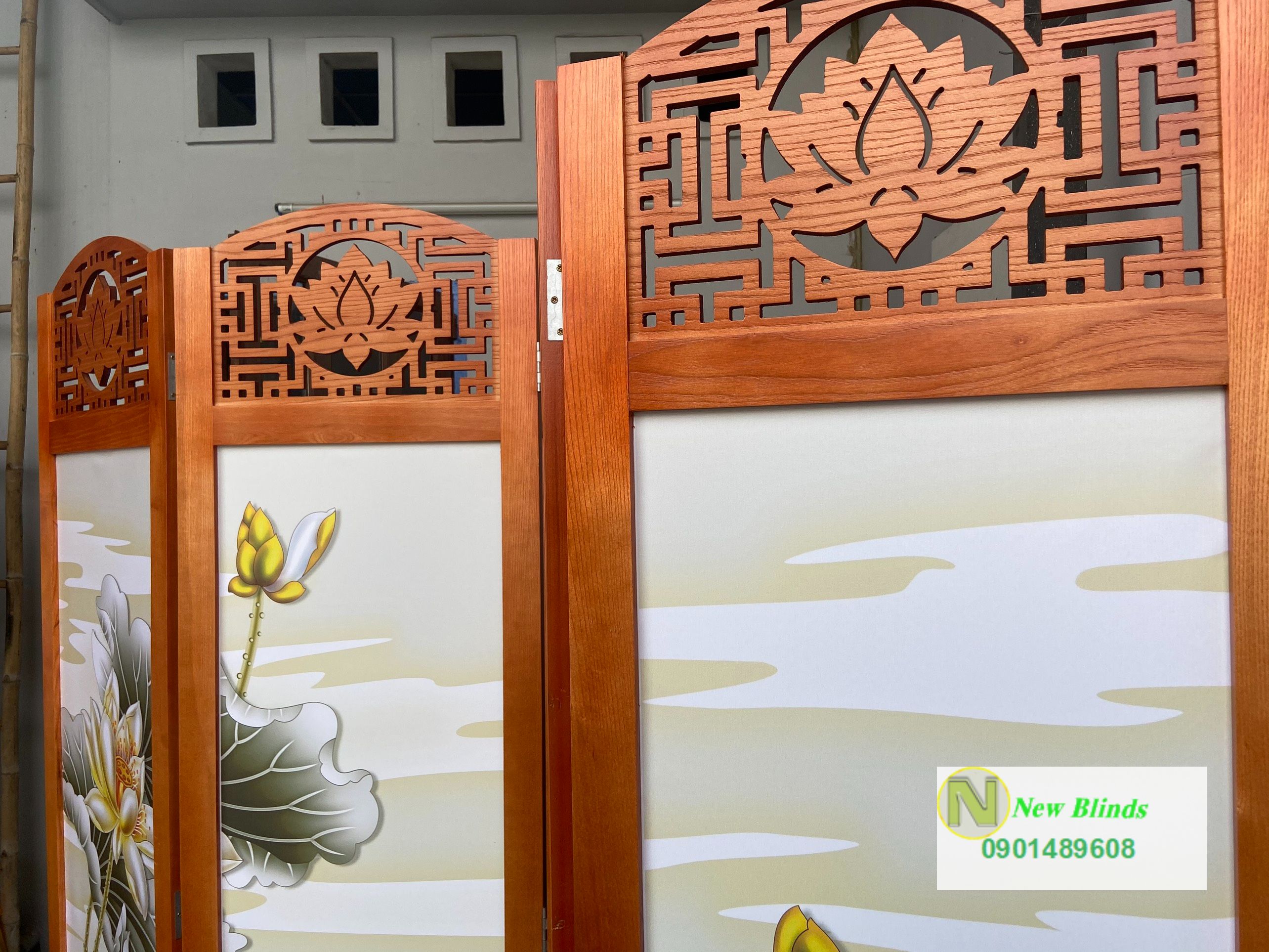 bình phong hoa sen cá chép 1