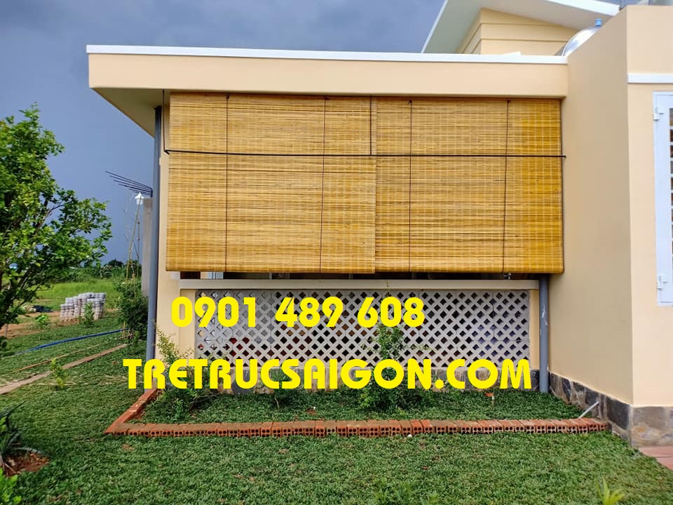 mua-manh-tre-ban-cong
