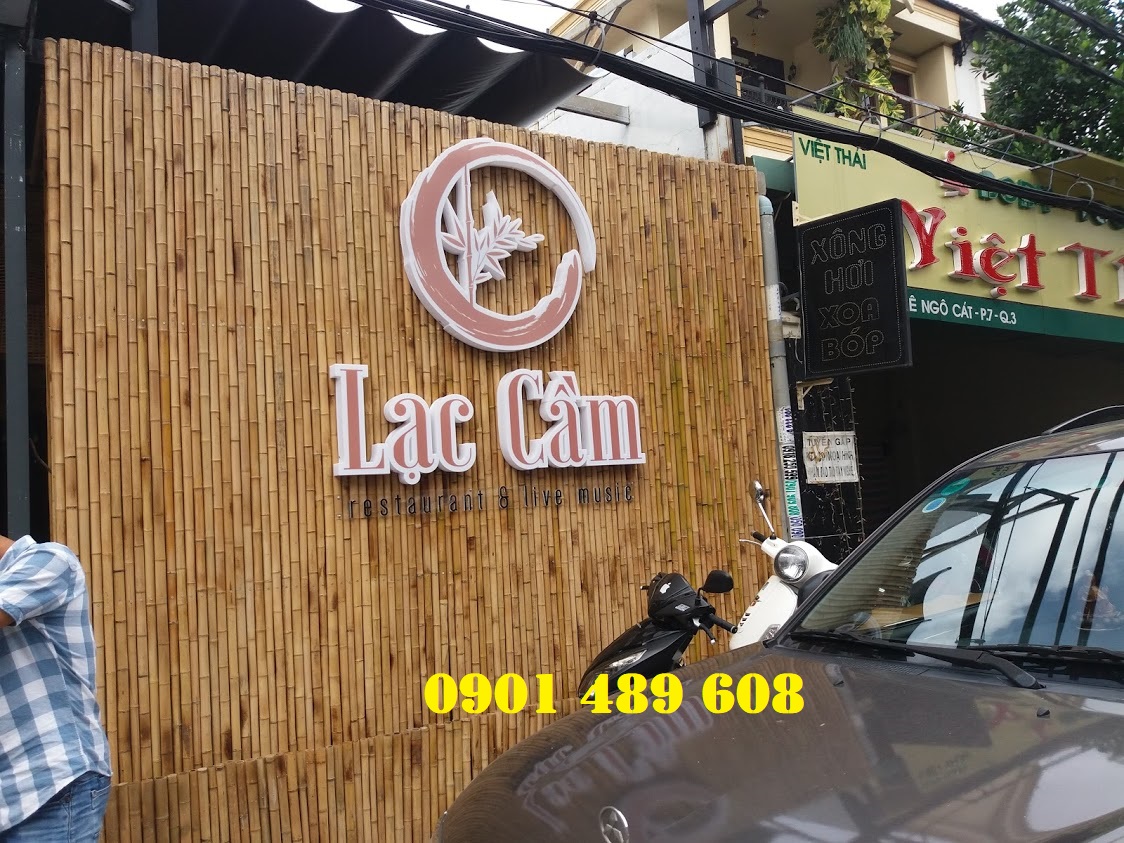ôp tường trúc