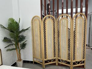 Bình phong mây mắt cáo