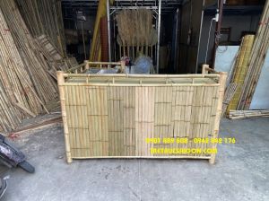 Quầy bar tre tre nhà hàng