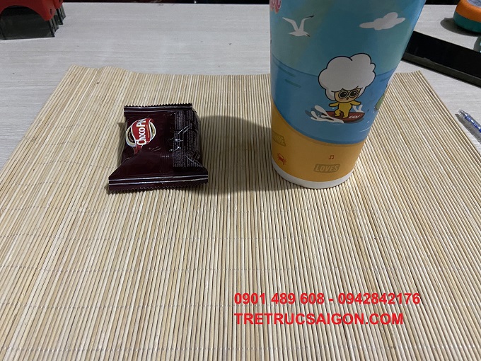 tấm lót bàn ăn