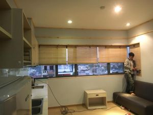 mành tre che cửa sổ